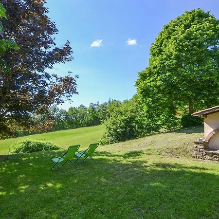 2 Bedroom Awesome In Dom wakacyjny